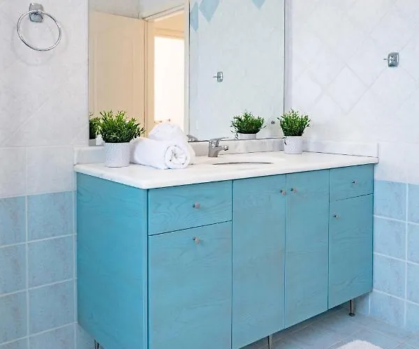 Epidavros Land Elia * Epidaurus